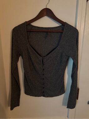 Anthropologie Gray Button-Front Long-Sleeve Knit Top Size Small